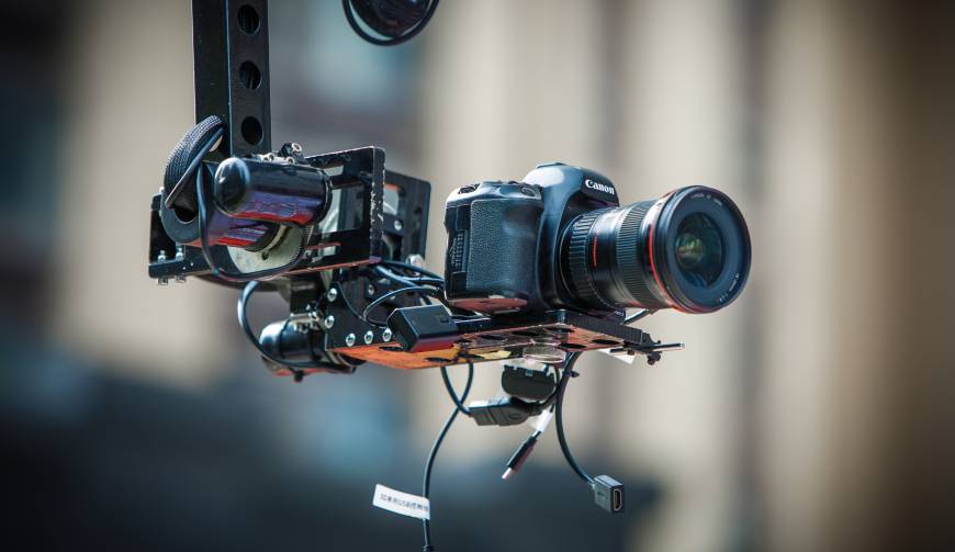 科技赋能生活：中原区产品视频拍摄开启智能新时代